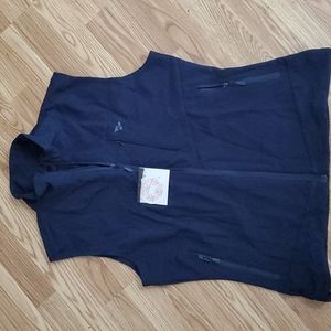 NWOT Rodell womans full zip lightweight vest. NICE!